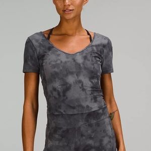NWT LuluLemon Align Tee